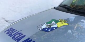Cinco crianças são deixadas sozinhas em casa e mãe é conduzida à delegacia em Aracaju